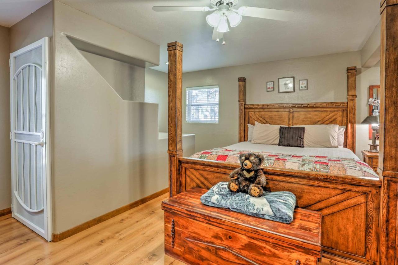 Lakeside Home With Game Room, Yard, Deck And Fireplace باينتوب ليكسايد المظهر الخارجي الصورة