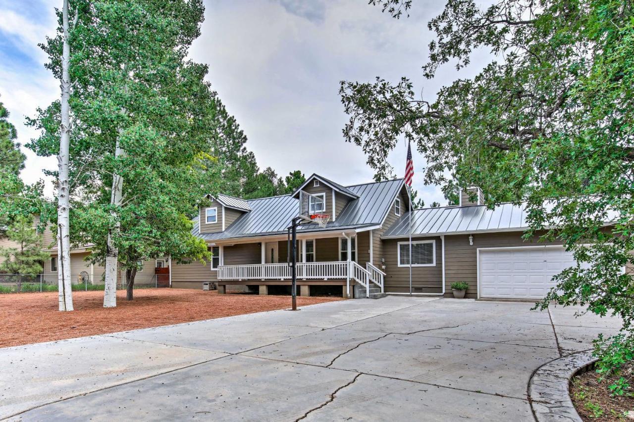 Lakeside Home With Game Room, Yard, Deck And Fireplace باينتوب ليكسايد المظهر الخارجي الصورة
